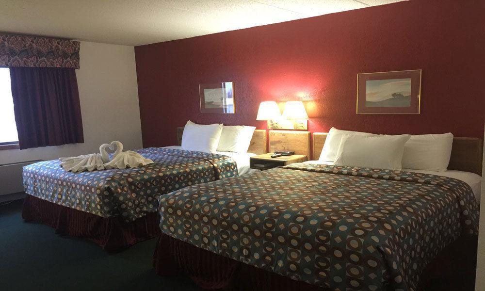 America'S Stay Inn Stewartville Buitenkant foto